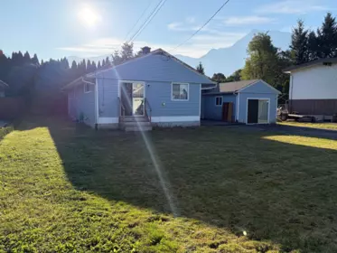 1682 Parkwood Drive, Agassiz, BC, Agassiz — Single Family Residence for sale