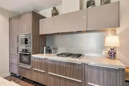 Kitchen Photo of 306 1616 Columbia Street, Vancouver, BC