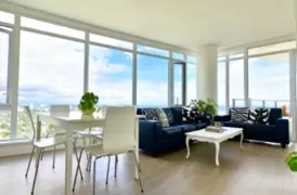 2401 7769 Park Crescent, Burnaby, BC