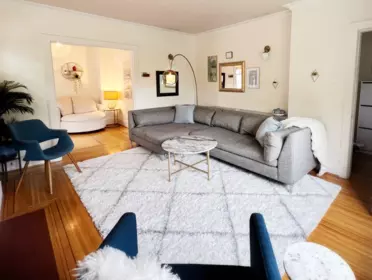 Primary Bedroom Photo of 404 W 18th Avenue, Vancouver, BC