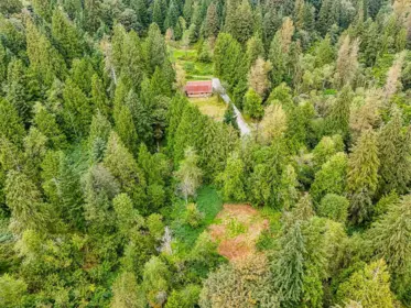 Hot Tub / Spa Photo of 12241 Stave Lake Road, Mission, BC