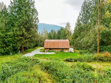 Mudroom Photo of 12241 Stave Lake Road, Mission, BC
