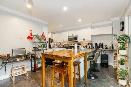 Family Room Photo of 158 James Road, Port Moody, BC