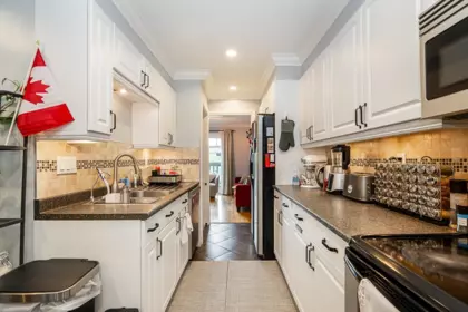 Kitchen Island Photo of 158 James Road, Port Moody, BC