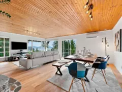 325 Bayview Place, Lions Bay, BC