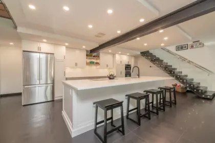 Family Room Photo of 7 15161 Prospect Avenue, White Rock, BC
