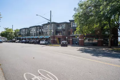 307 15210 Pacific Avenue, White Rock, BC, White Rock — Apartment/Condo for sale