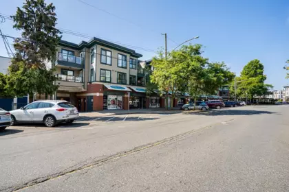 307 15210 Pacific Avenue, White Rock, BC, White Rock — Apartment/Condo for sale