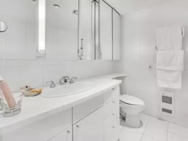 Laundry Room Photo of 201 1024 W 7th Avenue, Vancouver, BC
