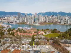201 1024 W 7th Avenue, Vancouver, BC