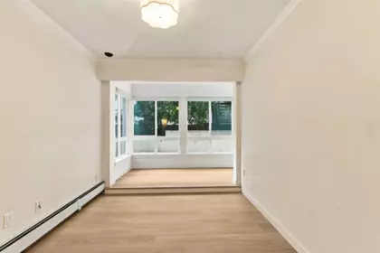 Office / Den Photo of 102 1322 Martin Street, White Rock, BC