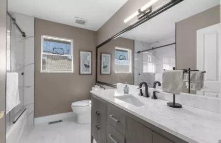 Hallway Photo of 57 Foxwood Drive, Port Moody, BC