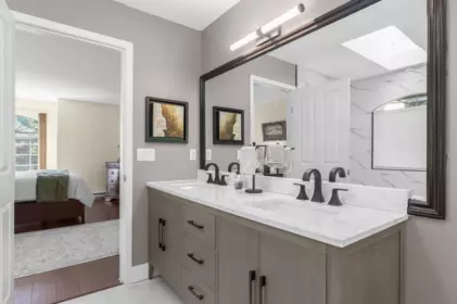 Powder Room Photo of 57 Foxwood Drive, Port Moody, BC