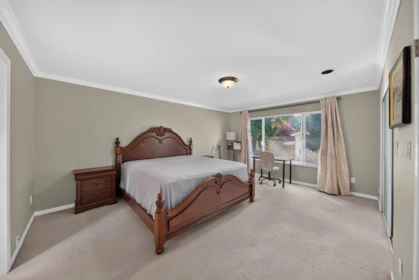 Laundry Room Photo of 10791 Southdale Road, Richmond, BC
