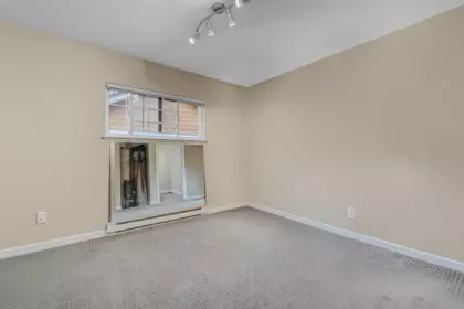 Laundry Room Photo of 44 6110 138th Street, Surrey, BC
