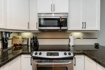 Kitchen Island Photo of 407 19939 55a Avenue, Langley, BC
