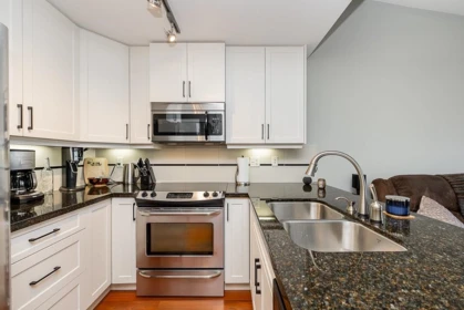 Kitchen Photo of 407 19939 55a Avenue, Langley, BC