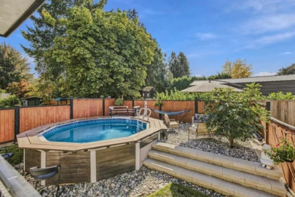 Backyard Photo of 19420 117 Avenue, Pitt Meadows, BC