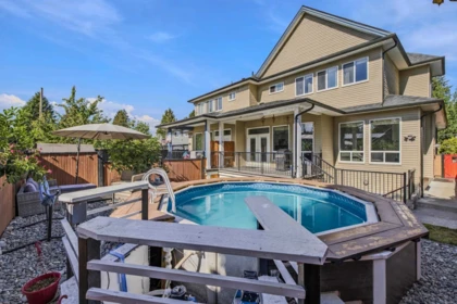 Swimming Pool Photo of 19420 117 Avenue, Pitt Meadows, BC