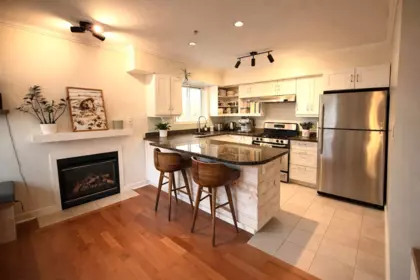 6 1233 Main Street, Squamish, BC, Squamish — Townhouse for sale