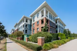 109 15137 33rd Avenue, Surrey, BC