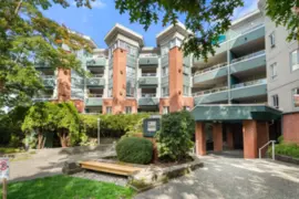 115 128 W 8th Street, North Vancouver, BC