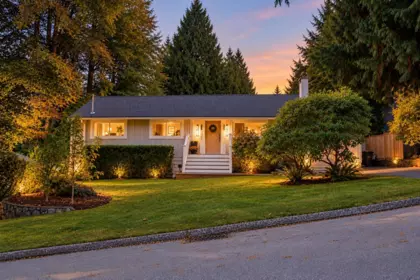 1361 E 15th Street, North Vancouver, BC, North vancouver — Single Family Residence for sale