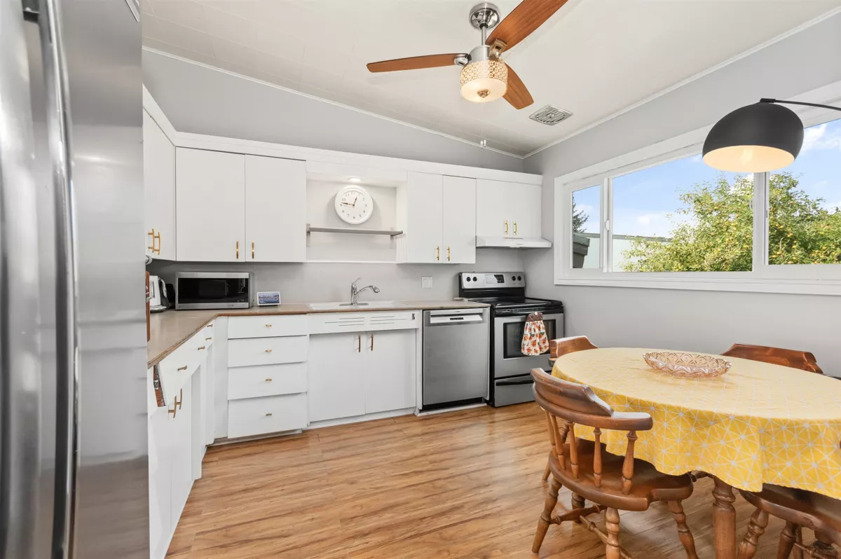 Exterior Rear Photo of 46673 Portage Avenue, Chilliwack, BC