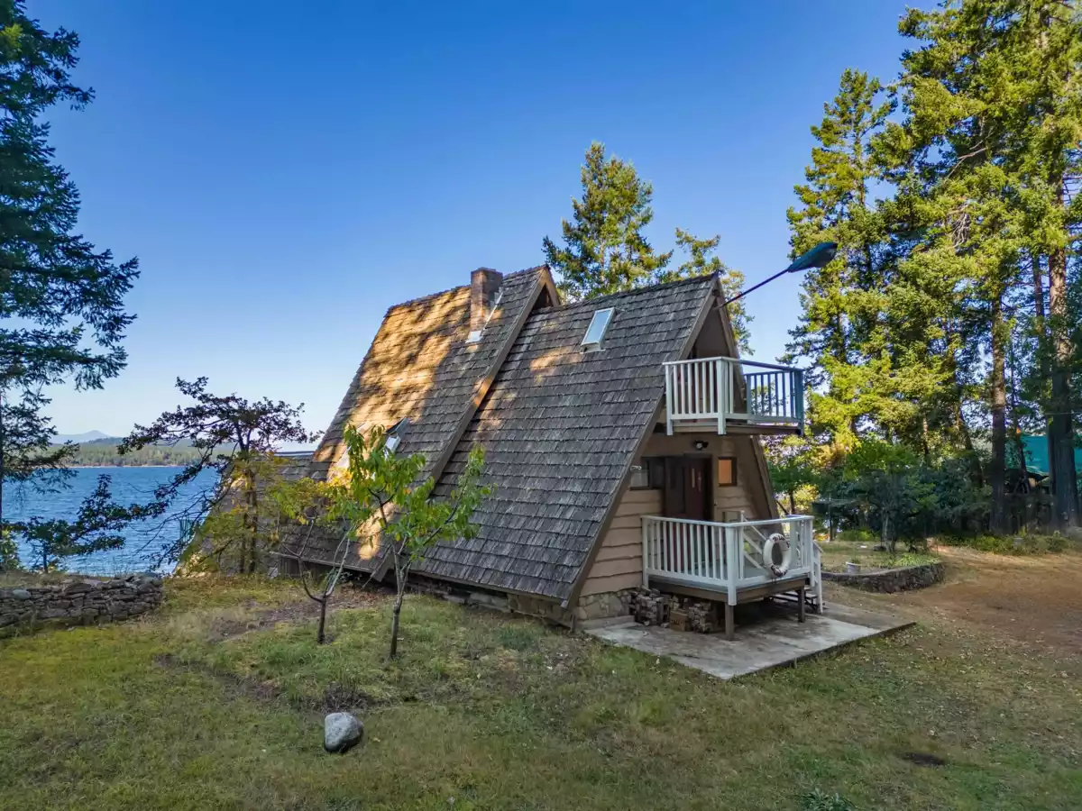 Bedroom 3 Photo of 315 Deacon Lane, Galiano Island, BC