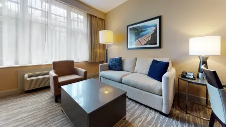 556 4050 Whistler Way, Whistler, BC, Whistler — Apartment/Condo for sale