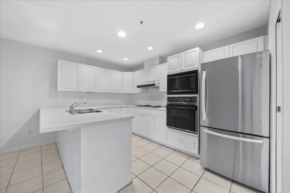 201 7600 Moffatt Road, Richmond, BC, Richmond — Apartment/Condo for sale
