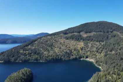 DL 4055 E Dark Cove Jervis Road, Madeira Park, BC, Madeira Park — Single Family Residence for sale
