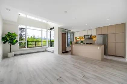 109 8850 University Crescent, Burnaby, BC, Burnaby — Townhouse for sale