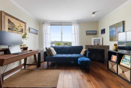 PH7 2265 E Hastings Street, Vancouver, BC, Vancouver — Apartment/Condo for sale