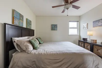 PH7 2265 E Hastings Street, Vancouver, BC, Vancouver — Apartment/Condo for sale