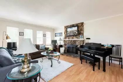 5003 205 Street, Langley, BC, Langley — Single Family Residence for sale