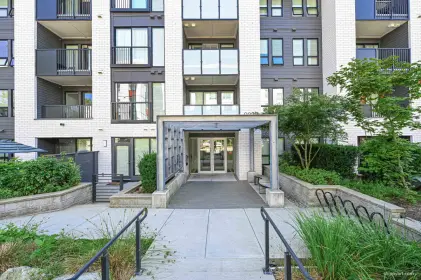 210 9228 Slopes Mews, Burnaby, BC, Burnaby — Apartment/Condo for sale