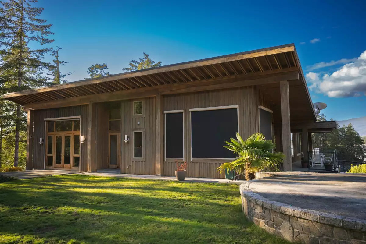 Bedroom 2 Photo of 4355 Blind Bay Shoreline, Nelson Island, BC