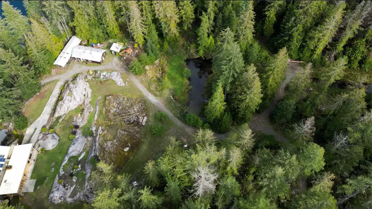 Fitness Center Photo Near 4355 Blind Bay Shoreline, Nelson Island, BC