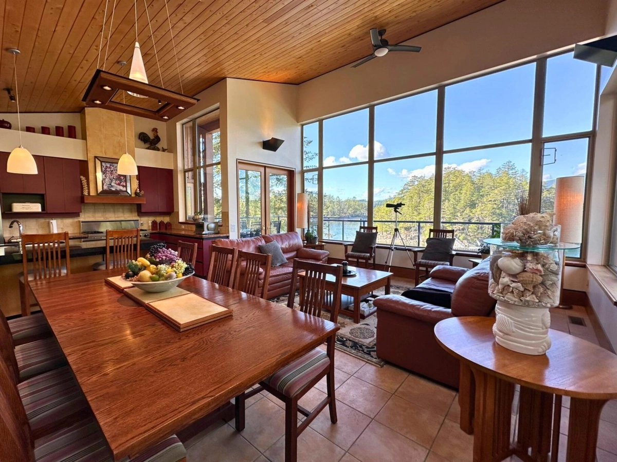 Garden / Landscaping Photo of 4355 Blind Bay Shoreline, Nelson Island, BC