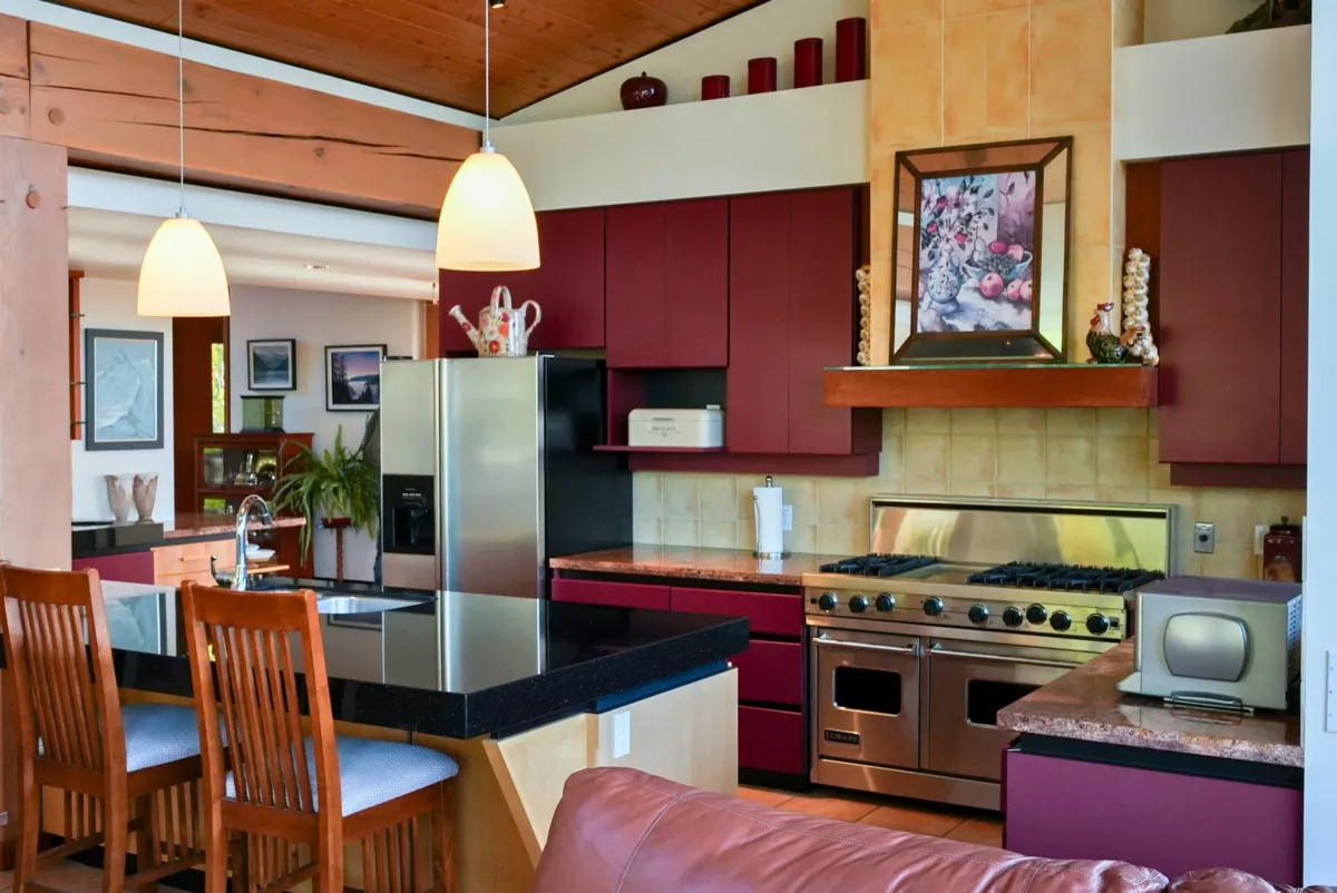 Mudroom Photo of 4355 Blind Bay Shoreline, Nelson Island, BC
