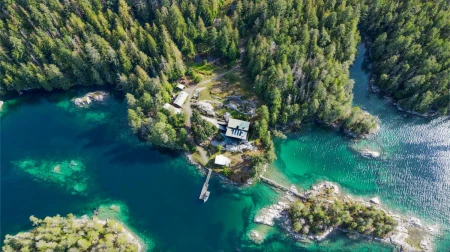 4355 Blind Bay Shoreline, Nelson Island, BC, Nelson Island — 4 bed single family residence for sale
