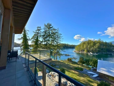 Swimming Pool Photo of 4355 Blind Bay Shoreline, Nelson Island, BC