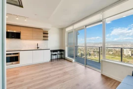 3303 10448 University Drive, Surrey, BC