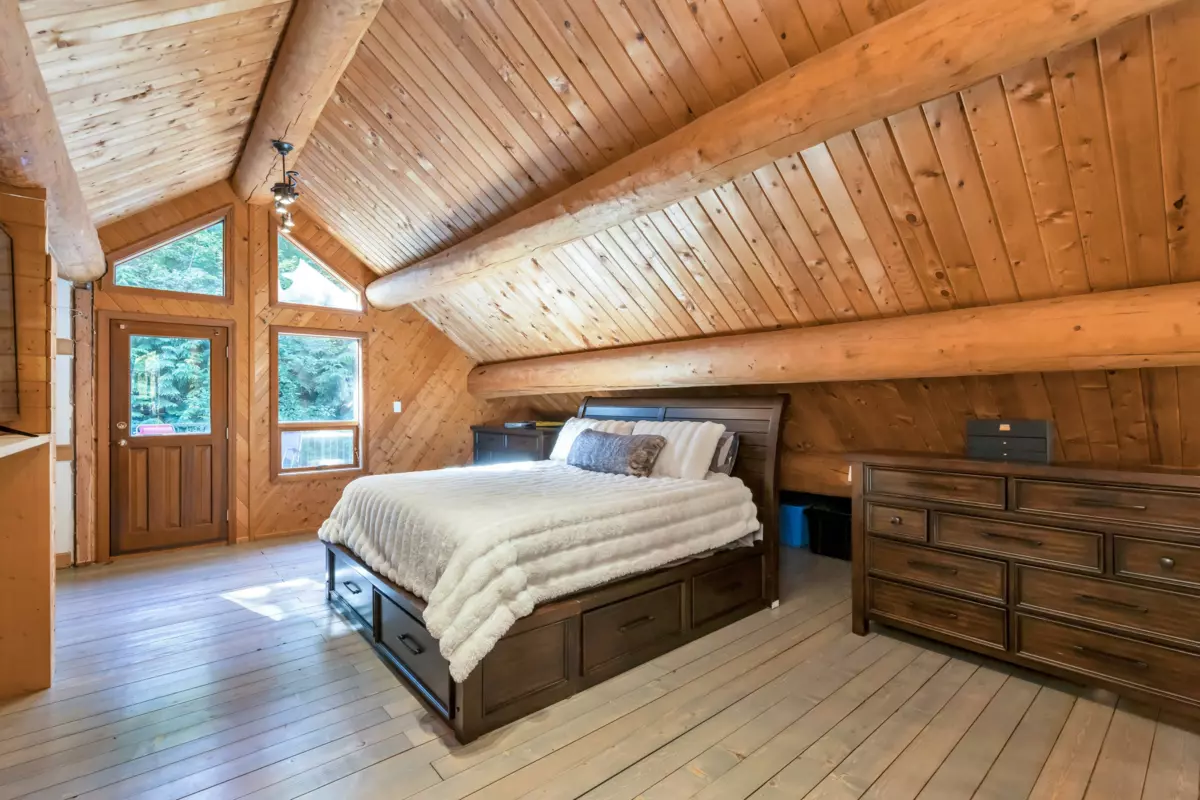 Basement Recreation Room Photo of 11108 Greenwood Drive, Mission, BC