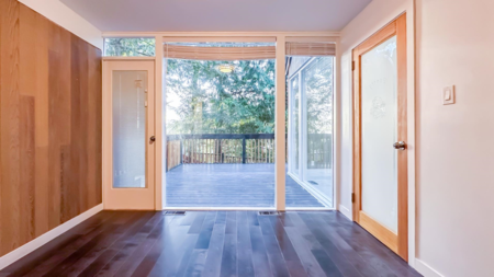 Hallway Photo of 5791 Telegraph Trail, West Vancouver, BC