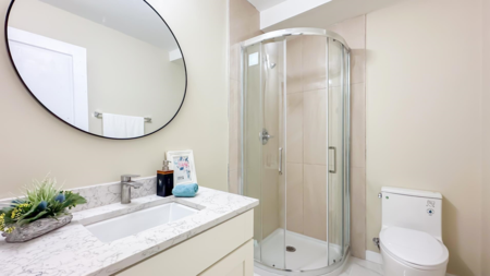 Primary Bathroom Photo of 5791 Telegraph Trail, West Vancouver, BC