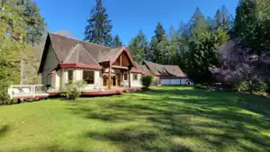 MLS R2990872