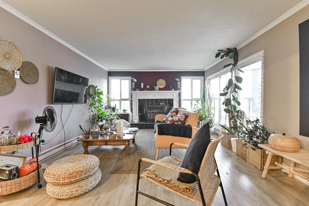 Primary Bedroom Photo of 107 32040 Peardonville Road, Abbotsford, BC