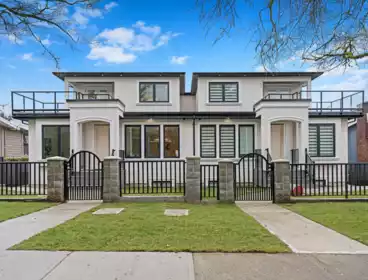 6390 Grant Street, Burnaby, BC, Parkcrest — 7 bed half duplex for sale